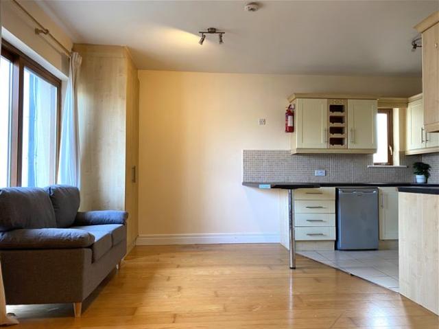 15 Hazelcourt, Oranmore, Galway Yvonne Sweeney Auctioneers and Valuers Ltd 4911 MyHome. Ie Residential