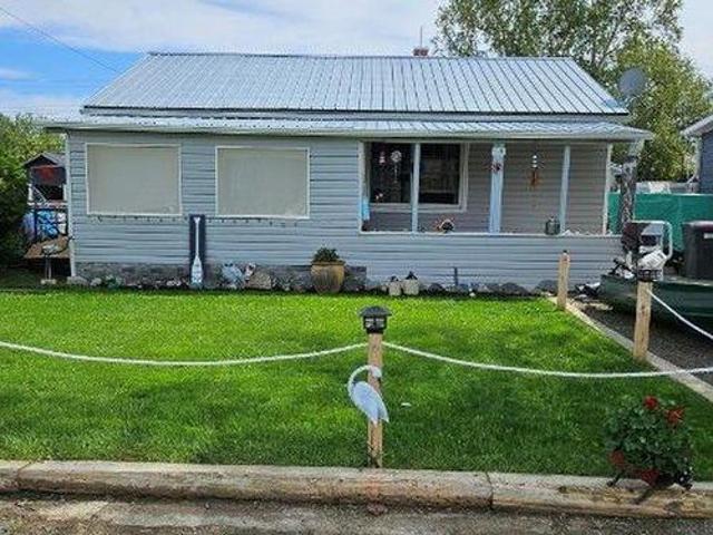 15 Heron Drive, Manitouwadge, ON, P0T 2C0 house for sale | Listing ID TB2602 | Royal LePage