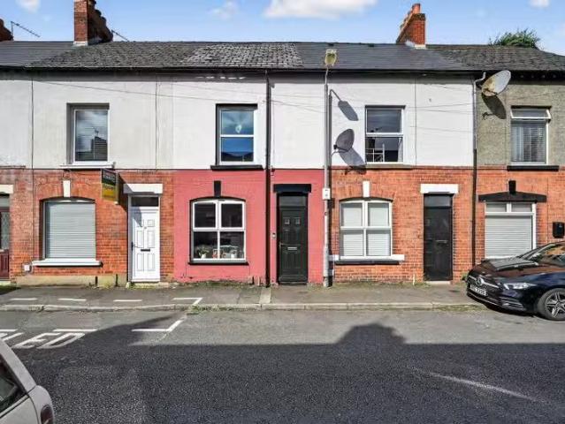 15 Hillview Avenue