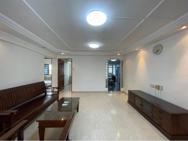 15 Hougang Avenue 3 HDB Apartment For Rent, $3,400, 3 Bed 2 Bath 882 sqft $3.85 psf