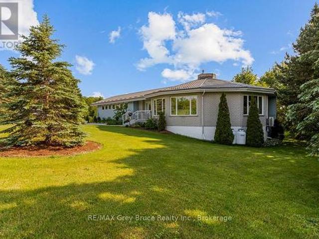 15 Isthmus Bay Road, Northern Bruce Peninsula, ON, N0H 1W0 house for sale | Listing ID X13013 | Royal LePage