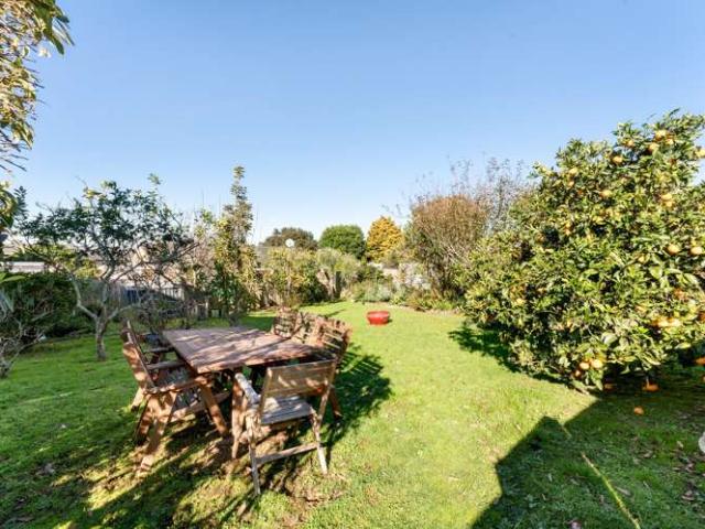 15 Jaemont Avenue, Te Atatu South, Waitakere City
