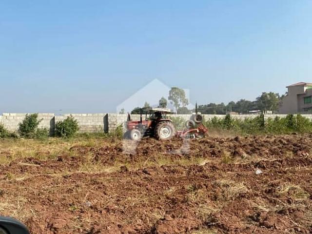 15 Kanal Farm House For Sale Is Available In Simly Dam Road