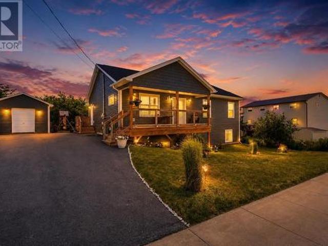 15 Kenyatta Drive, Eastern Passage, NS, B3G 0G1 house for sale | Listing ID 202616 | Royal LePage