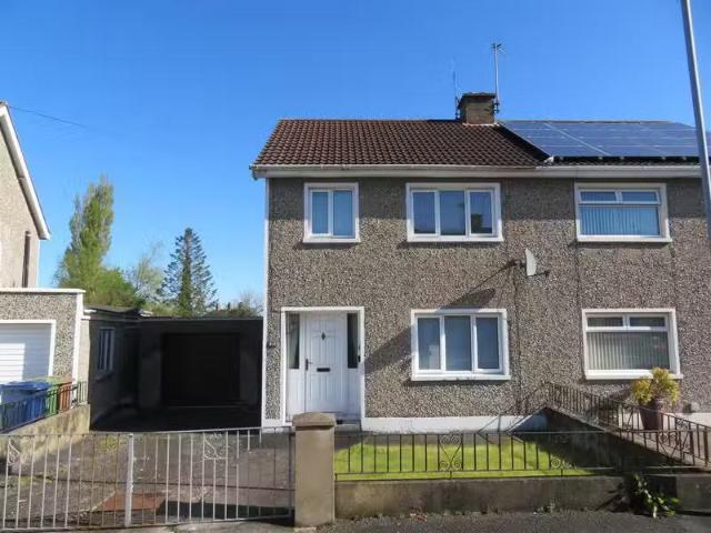 15 Kingsway Drive