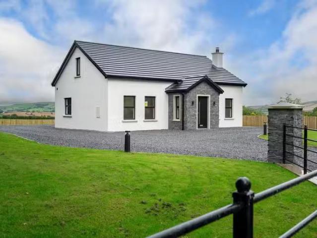 15 Killyclooney Road