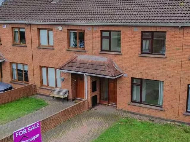 15 Laurel Court, Castleknock, Dublin 15, D15HRW6 is for sale