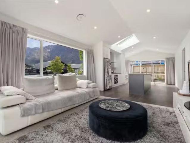 15 Lincoln Road, Hanley's Farm, Jacks Point, Queenstown