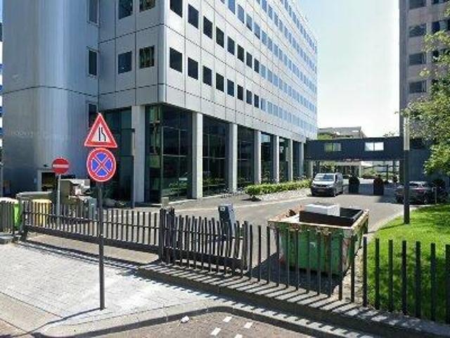 15 m2 office space for rent in Amsterdam Zuideramstel
