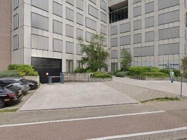 15 m2 office space for rent in Brussels Oudergem