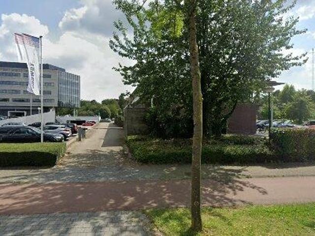 15 m2 office space for rent in Breda