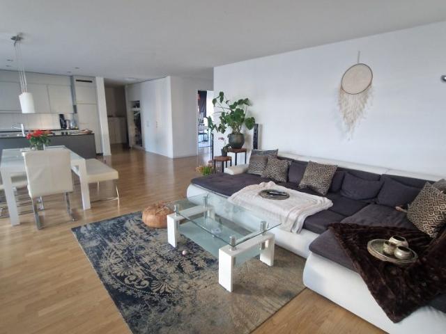 15 m²