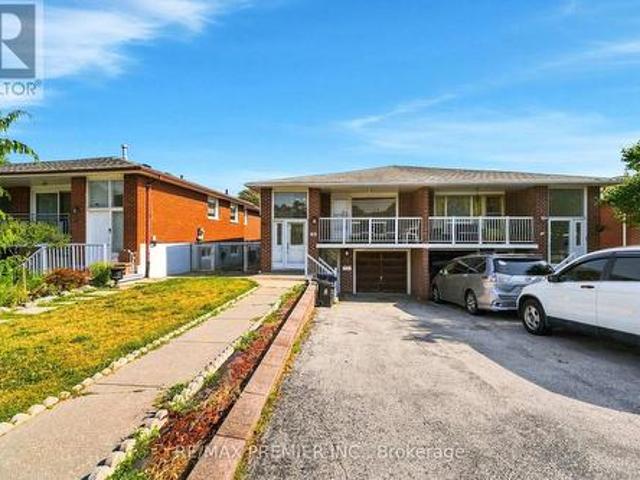 15 Madonna Gardens, Toronto, ON, M9L 2T5 house for sale | Listing ID W13633 | Royal LePage