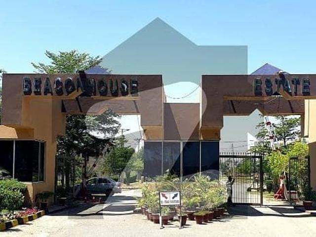 15 Marla Good Location Plot For Sale