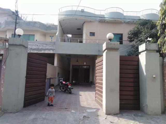 15 Marla house with Condition main approach on Main G. T ROAD Manawan Lahore Manawan ID 65012