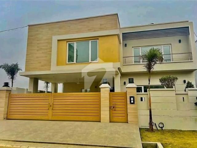 15 Marla House For Sale In Askari 10 Lahore Cantt