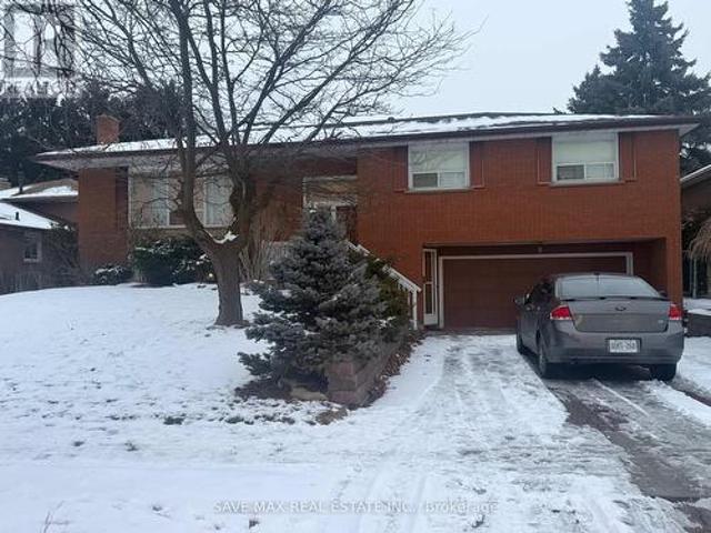 15 Meadowland Gate, Brampton, ON, L6W 3N8 house for sale | Listing ID W11922 | Royal LePage