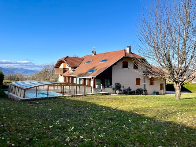 15 Minutes D'ANNECY / MAISON 6 CHAMBRES 2 BUREAUX PISCINE