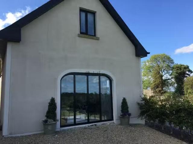 15 mins outside kinnegad, Rochfortbridge, Co. Westmeath is for.