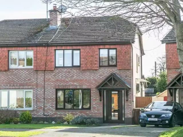15 Mount Eagle Court, Leopardstown, Dublin 18, Leopardstown, D.