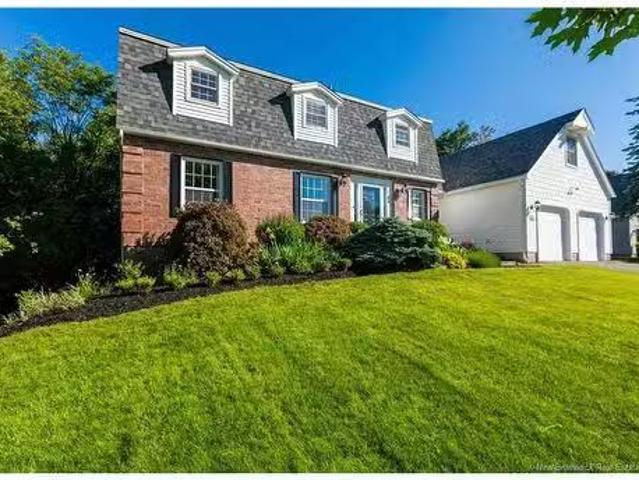 15 Park Lawn Crt, Saint John, NB, E2K 4P2 house for sale Li.