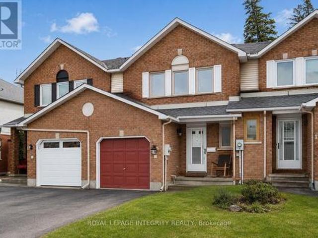 15 Peterson Place, Ottawa, ON, K2L 4A8 house for lease | Listing ID X13466 | Royal LePage