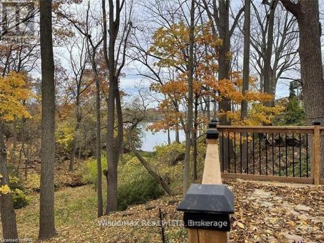 15 Philpark Road, St. Catharines Port Dalhousie, ON, L2N 4E4 house for sale | Listing ID X12278 | Royal LePage
