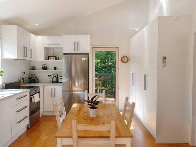 15 Port Hills Road