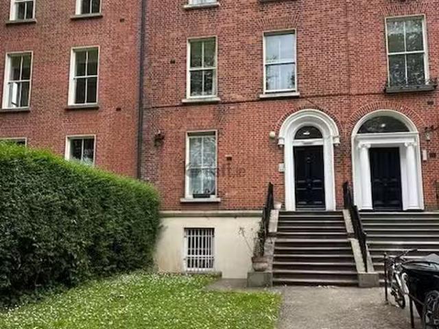15 Raglan Road, Dublin 4, Dublin 4 is for rent