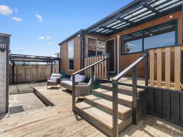 1/5 Rainsford Street, Moturoa, New Plymouth