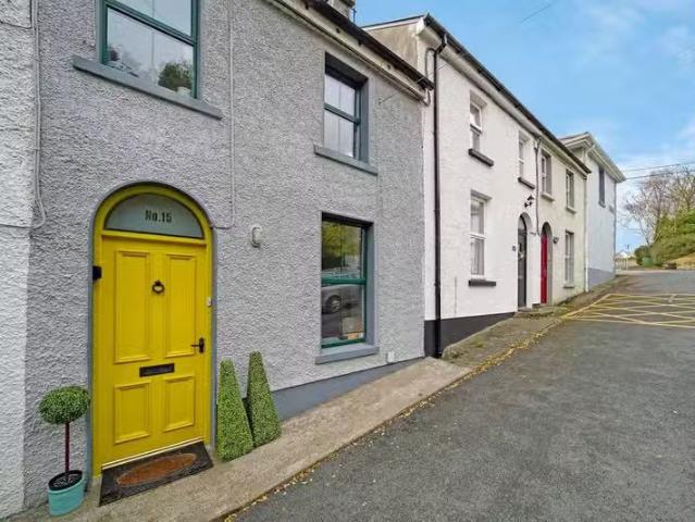 15 Saint Columba's Terrace, High Road, Letterkenny, Co. Donega.