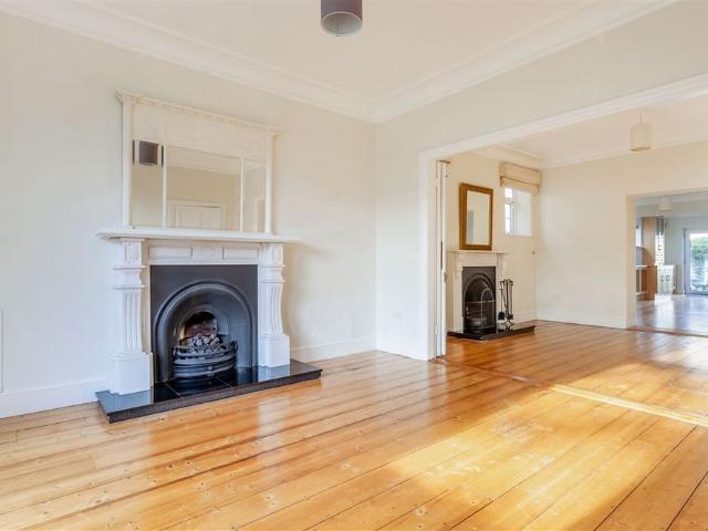 15 Saint John's Road, Sandymount, Dublin 4