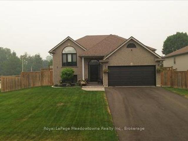 15 Sharpe Street, Brant Paris, ON, N3L 4C6 house for sale | Listing ID X13577 | Royal LePage