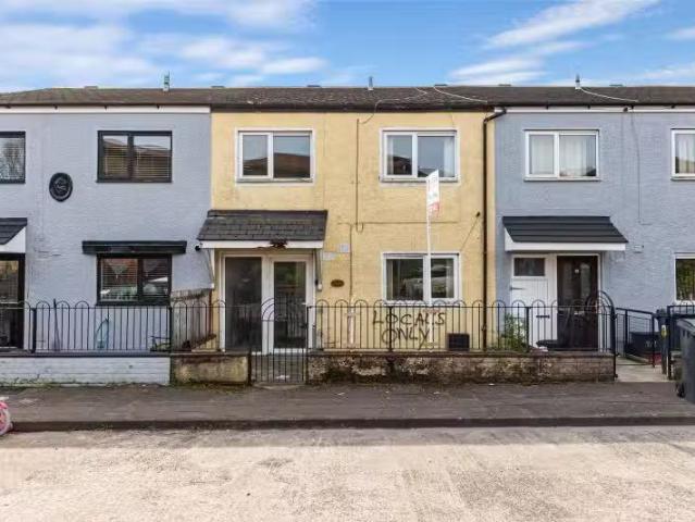 15 Sherbrook Close