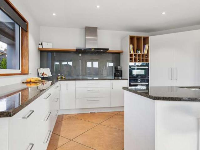 15 Sissinghurst Court, Bethlehem, Tauranga