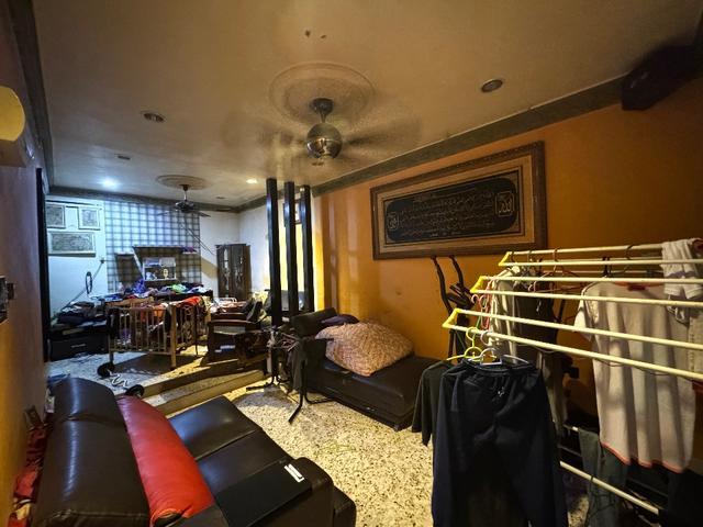 15 Storey House For Sale Taman Sri Saujana Kesang Ledang Big Unit