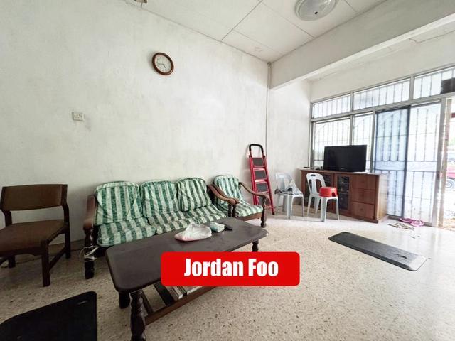 15 Storey Terrace Bayan Baru FREEHOLD 4 bedrooms Mayang Pasir Bestbuy