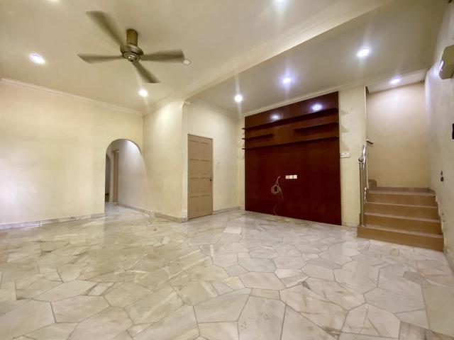 15 Storey Terrace House Renovated Extended