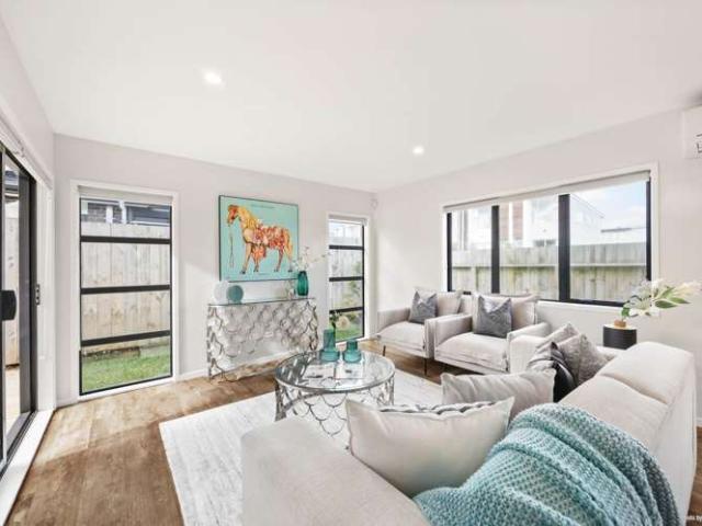 15a Grange Road, Papatoetoe, Manukau City