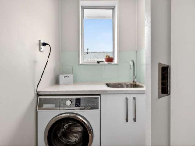 15A Pencarrow Crescent, Wainuiomata, Lower Hutt City