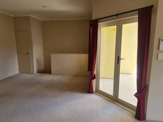 15b Manning Street, Hamilton City Central