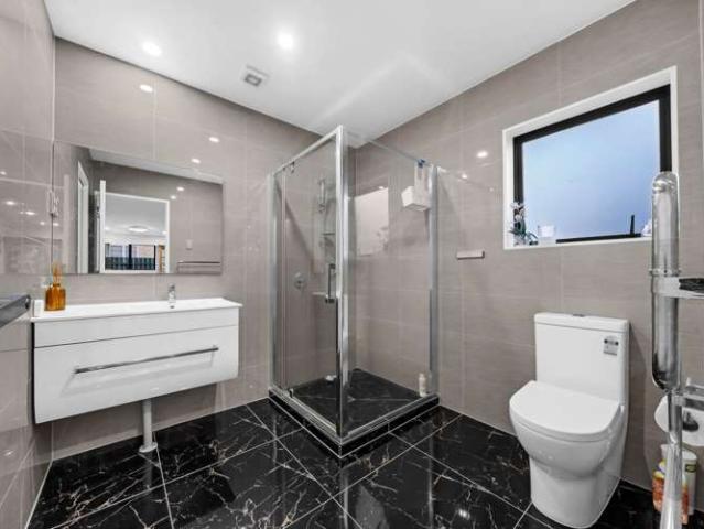 15B Seymour Avenue, Papatoetoe, Manukau City