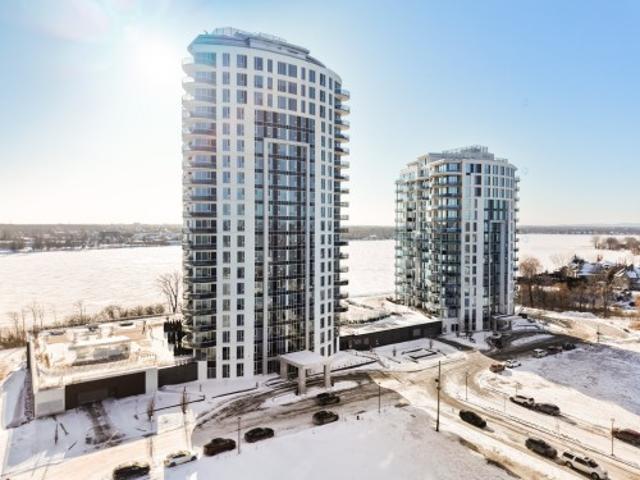 1604 Rue Étienne Lavoie, Laval Sainte Dorothée, QC, H7X 0E5 Luxury Condo for sale | Listing ID 25862 | Royal LePage Carriage Trade Luxury Properties