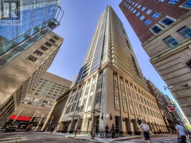 1604 70 Temperance Street, Toronto, ON, M5H 0B1 condo for sale | Listing ID C12085 | Royal LePage