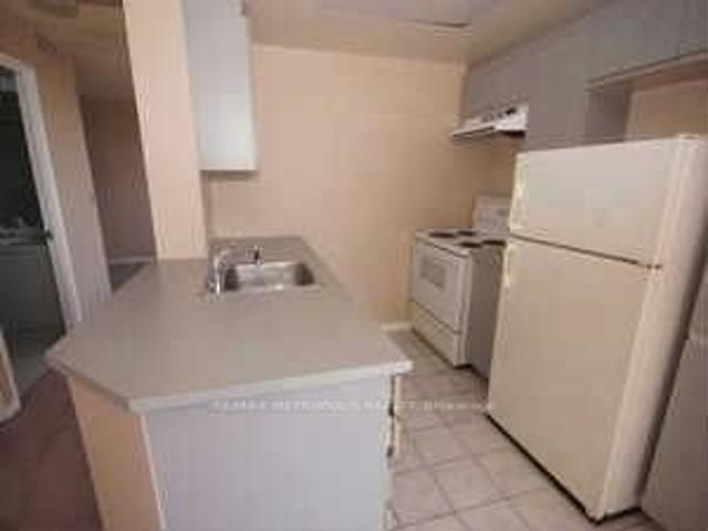 1604 7 Concorde Place