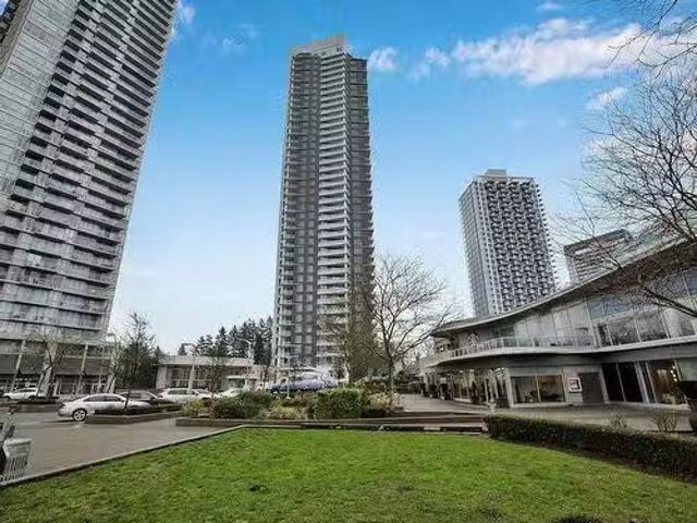 1604 9887 Whalley Boulevard, Surrey, BC, V3T 0P4 Single Fami.