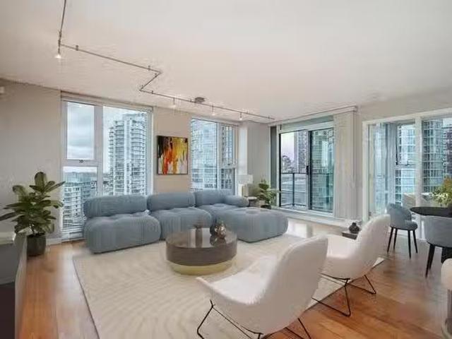 1606 455 Beach Crescent, Vancouver, BC, V6Z 3E5 Single Famil.
