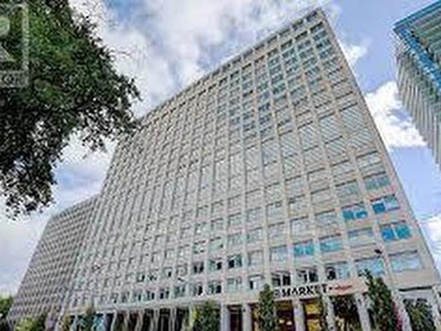 1607 St. Clair Avenue W, Toronto, ON, M4V 1N5 condo for sale | Listing ID C13211 | Royal LePage