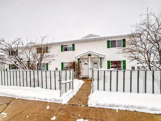 Edmonton, AB, T6L 6W4 townhouse for sale | Listing ID E4428 | Royal LePage