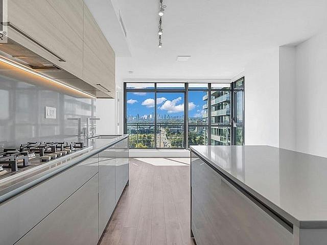 1608 4488 Juneau Street Burnaby, British Columbia